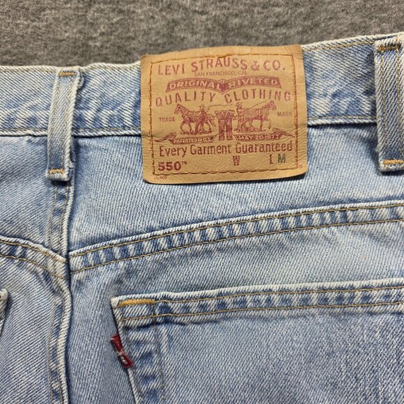 Vintage Levis 550 Jeans Womens 10 Light Wash Blue Relaxed Tapered High Rise 90s - Picture 3 of 9